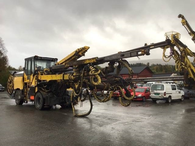 Atlas Copco XE3C - آلة التعدين: صورة 4 Atlas Copco XE3C - آلة التعدين: صورة 4