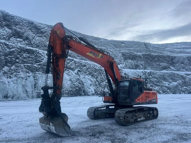 Doosan DX300LC-5 - حفار زحاف: صورة 1 Doosan DX300LC-5 - حفار زحاف: صورة 1