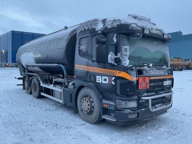 Scania P114LB-380 - شاحنة صهريج: صورة 4 Scania P114LB-380 - شاحنة صهريج: صورة 4