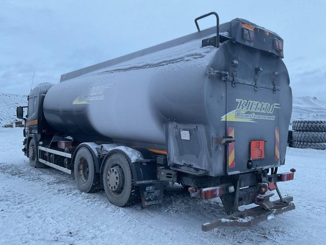 Scania P114LB-380 - شاحنة صهريج: صورة 2 Scania P114LB-380 - شاحنة صهريج: صورة 2