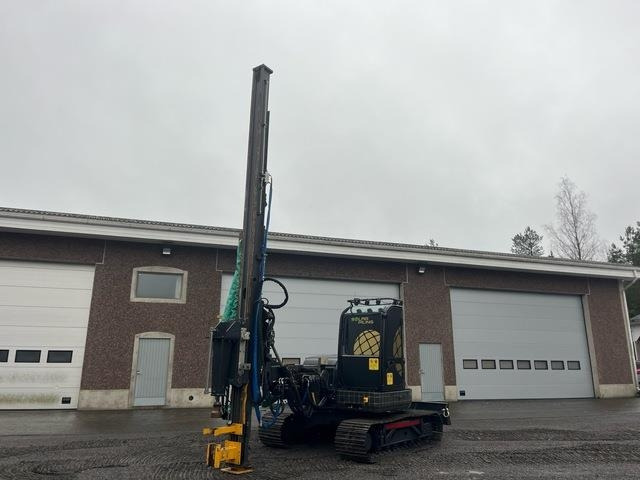 Scandinavian PileDriving - آلة تلقيم: صورة 1 Scandinavian PileDriving - آلة تلقيم: صورة 1