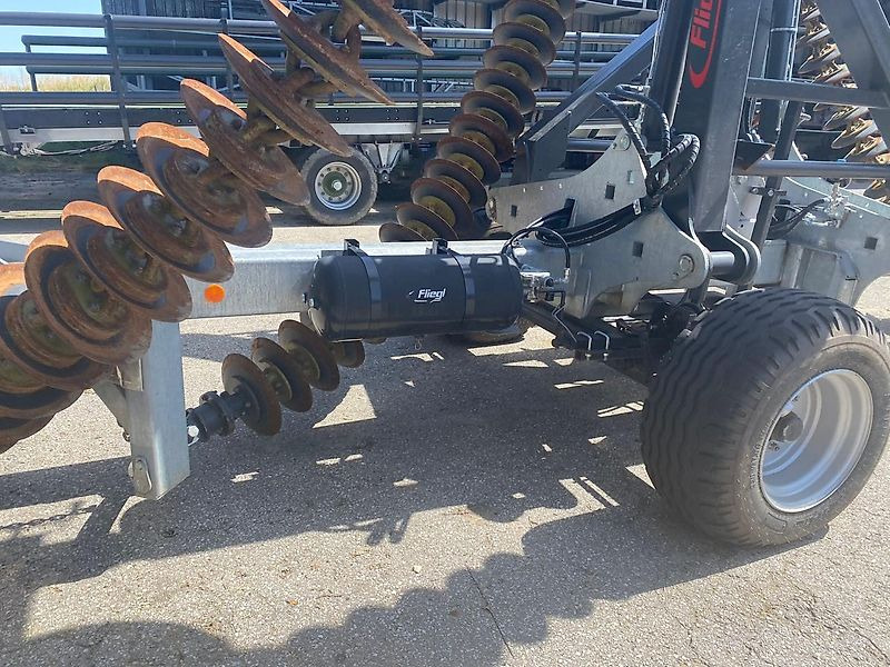 Fliegl KSE 680 Kettenscheibenegge - قرص مسلفة: صورة 4 Fliegl KSE 680 Kettenscheibenegge - قرص مسلفة: صورة 4