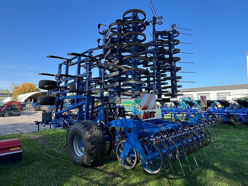 Köckerling Vector 620/460 hydr. Steinsicherung - معدات حرث التربة: صورة 3 Köckerling Vector 620/460 hydr. Steinsicherung - معدات حرث التربة: صورة 3