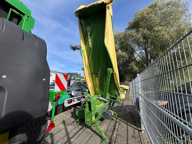 Krone EasyCut R360 - جزازة العشب: صورة 1 Krone EasyCut R360 - جزازة العشب: صورة 1