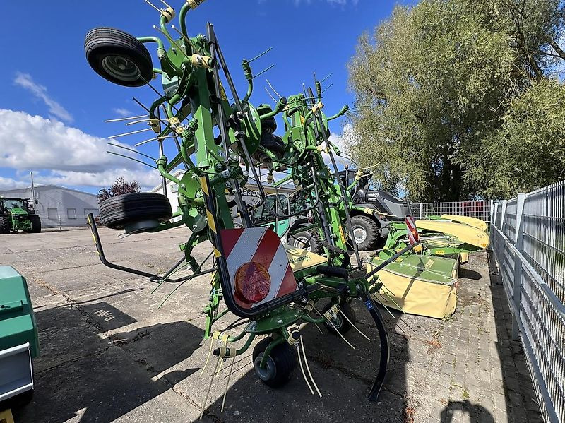 Krone Vendro 900 KW 103-24 - آلة تيبيس العشب/ آلة جمع العشب: صورة 3 Krone Vendro 900 KW 103-24 - آلة تيبيس العشب/ آلة جمع العشب: صورة 3