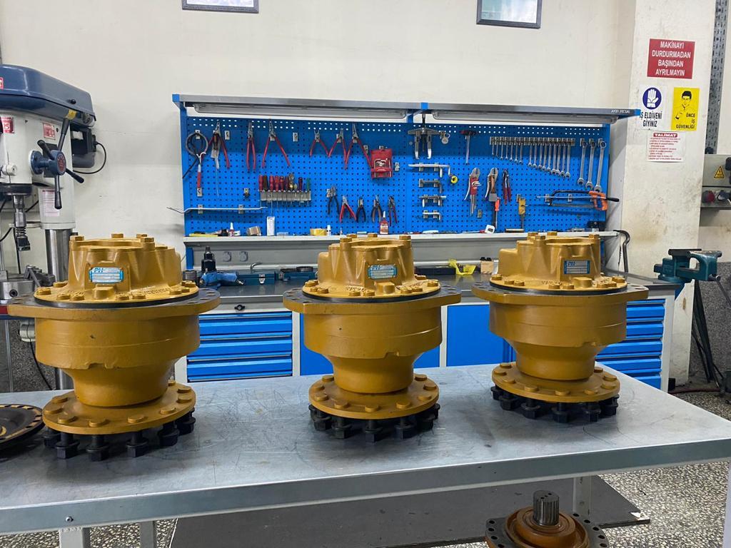 POCLAIN MS18-2-621-A1B-1720-EJ00 - محرك هيدروليكي - آلات البناء: صورة 3 POCLAIN MS18-2-621-A1B-1720-EJ00 - محرك هيدروليكي - آلات البناء: صورة 3