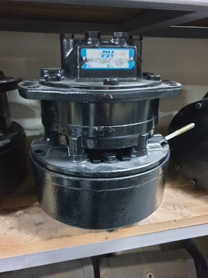 POCLAIN MSE02 - 9 -123 - A02 - 1K39 - - محرك هيدروليكي - آلات البناء: صورة 1 POCLAIN MSE02 - 9 -123 - A02 - 1K39 - - محرك هيدروليكي - آلات البناء: صورة 1