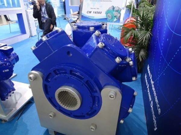 Yıldız Hidromotorlar  for drilling rig - محرك هيدروليكي - برج الحفر: صورة 1 Yıldız Hidromotorlar  for drilling rig - محرك هيدروليكي - برج الحفر: صورة 1