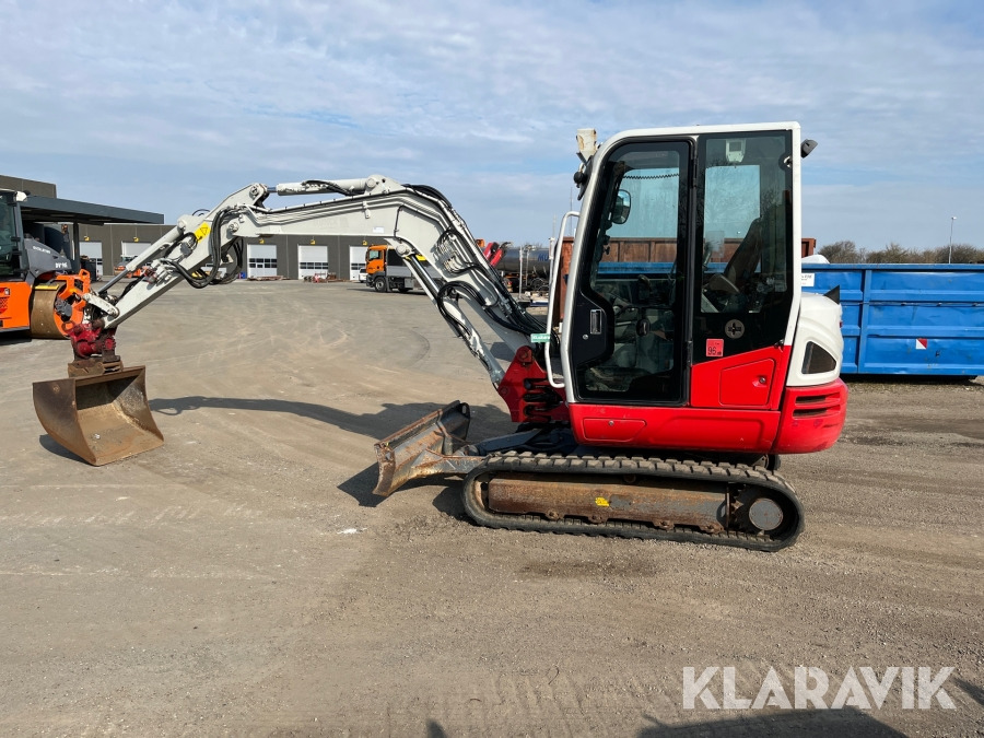 Gravemaskine Takeuchi TB240 4 Ton - حفارة: صورة 5 Gravemaskine Takeuchi TB240 4 Ton - حفارة: صورة 5