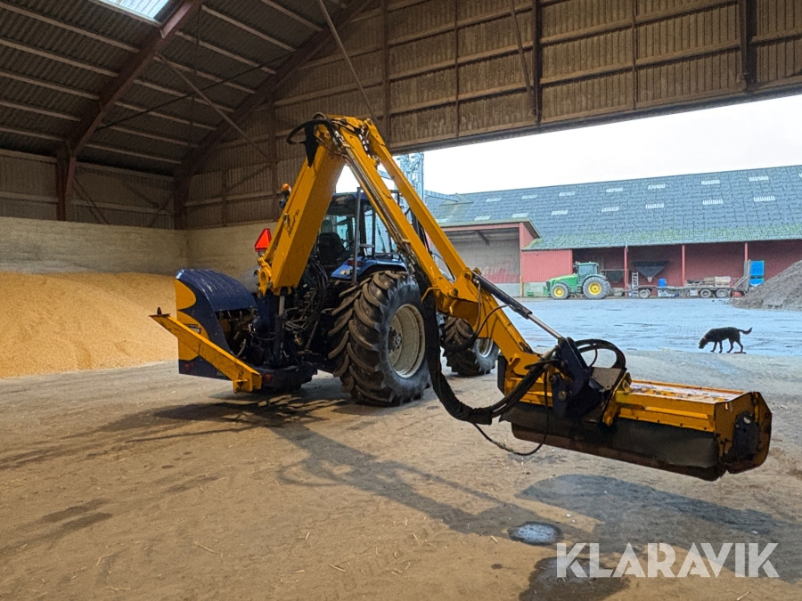 Traktor New Holland TM190 med klippearm. - جرار: صورة 3 Traktor New Holland TM190 med klippearm. - جرار: صورة 3