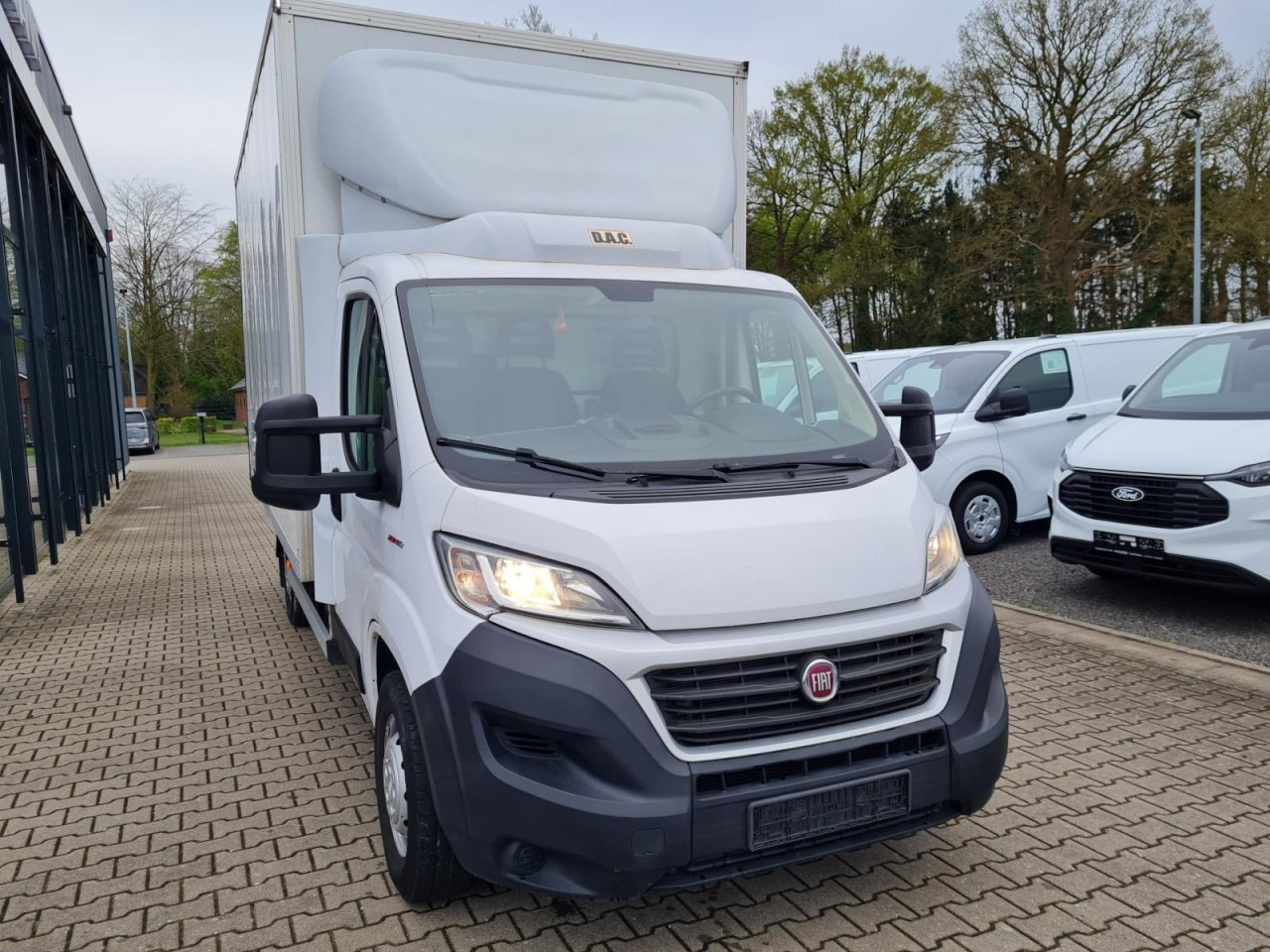 Fiat Ducato 35 Koffer 150 maxi Multijet Klima - شاحنة مغلقة الصندوق: صورة 2 Fiat Ducato 35 Koffer 150 maxi Multijet Klima - شاحنة مغلقة الصندوق: صورة 2