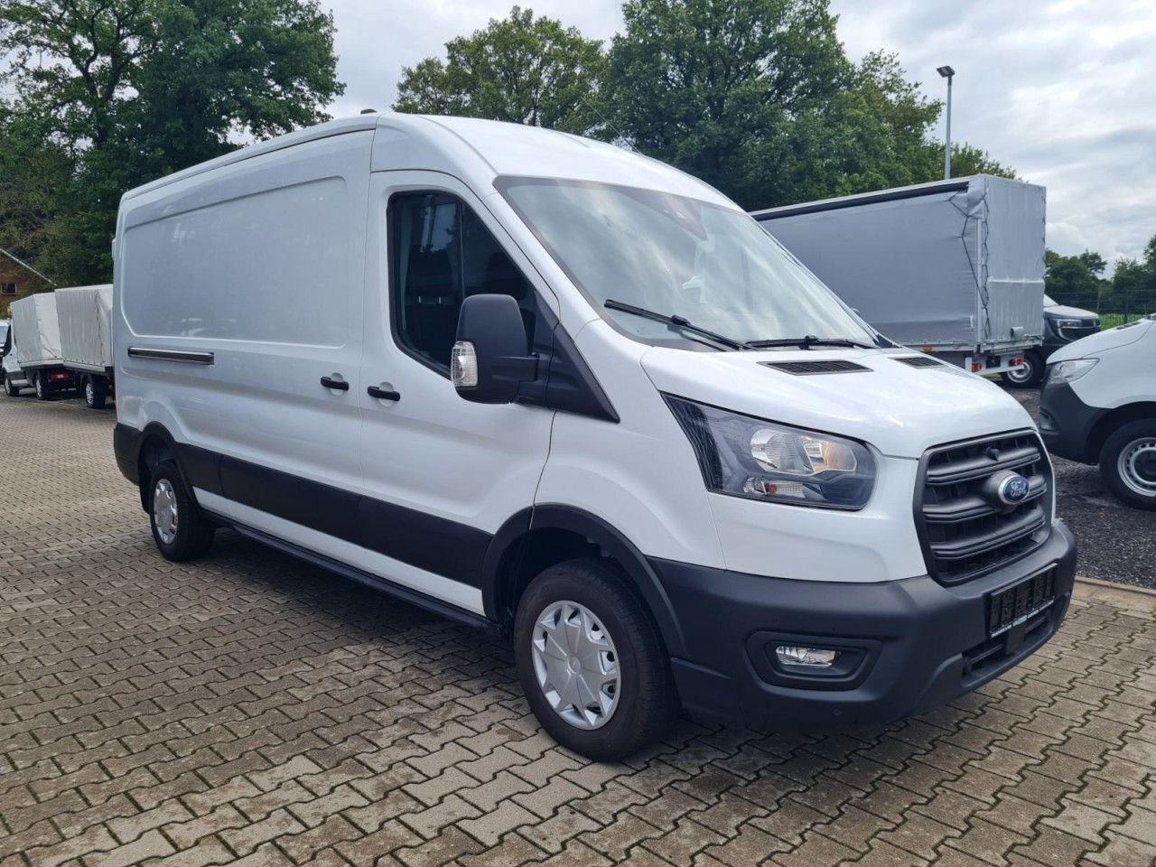 Ford Transit 350 Kasten AG L3H2 Trend KLIMA PDC TEMPO - فان: صورة 3 Ford Transit 350 Kasten AG L3H2 Trend KLIMA PDC TEMPO - فان: صورة 3
