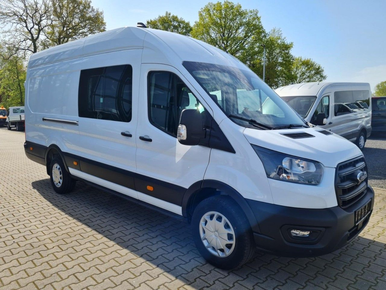 Ford Transit 350 Kasten L4H3 Doka Trend Mixto RWD - فان, الشاحنات الصغيرة كابينة مزدوجة: صورة 3 Ford Transit 350 Kasten L4H3 Doka Trend Mixto RWD - فان, الشاحنات الصغيرة كابينة مزدوجة: صورة 3