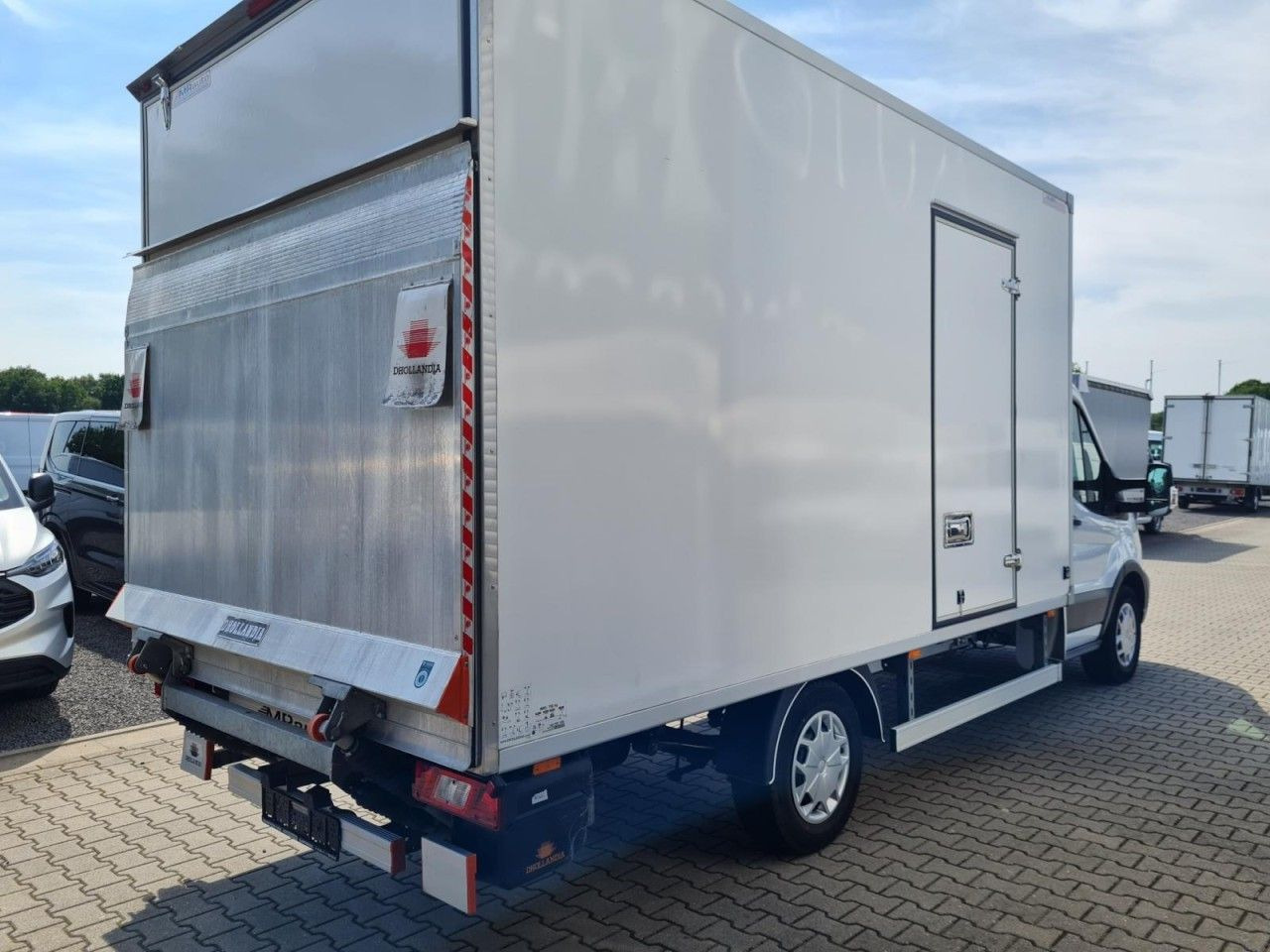 Ford Transit 350 Möbel Koffer LBW Trend AG KLIMA TEMP - شاحنة مغلقة الصندوق: صورة 3 Ford Transit 350 Möbel Koffer LBW Trend AG KLIMA TEMP - شاحنة مغلقة الصندوق: صورة 3