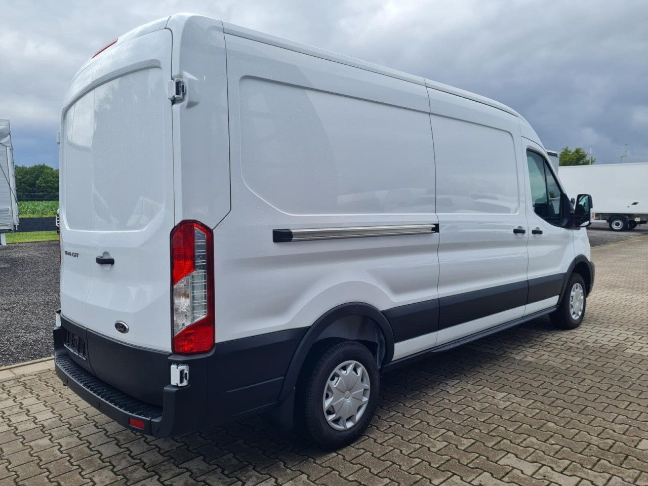 Ford Transit Kasten TDCi L3H2 Trend Klima, Tempomat - فان المدمجة: صورة 5 Ford Transit Kasten TDCi L3H2 Trend Klima, Tempomat - فان المدمجة: صورة 5