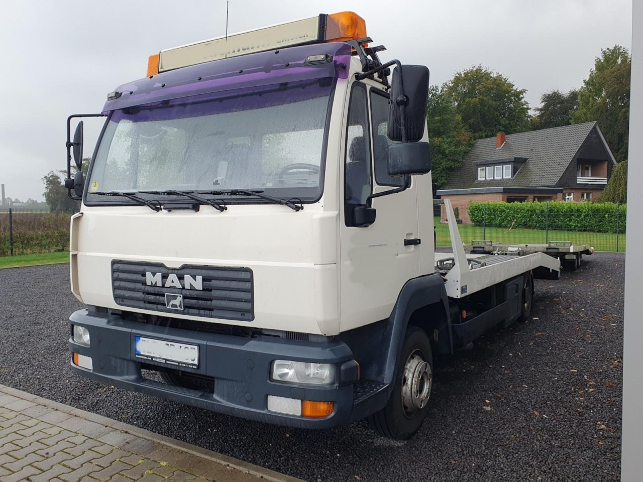 Man LE 8.180 Autotransporter evtl. mit Anhänger - شاحنة نقل سيارات شاحنة: صورة 2 Man LE 8.180 Autotransporter evtl. mit Anhänger - شاحنة نقل سيارات شاحنة: صورة 2