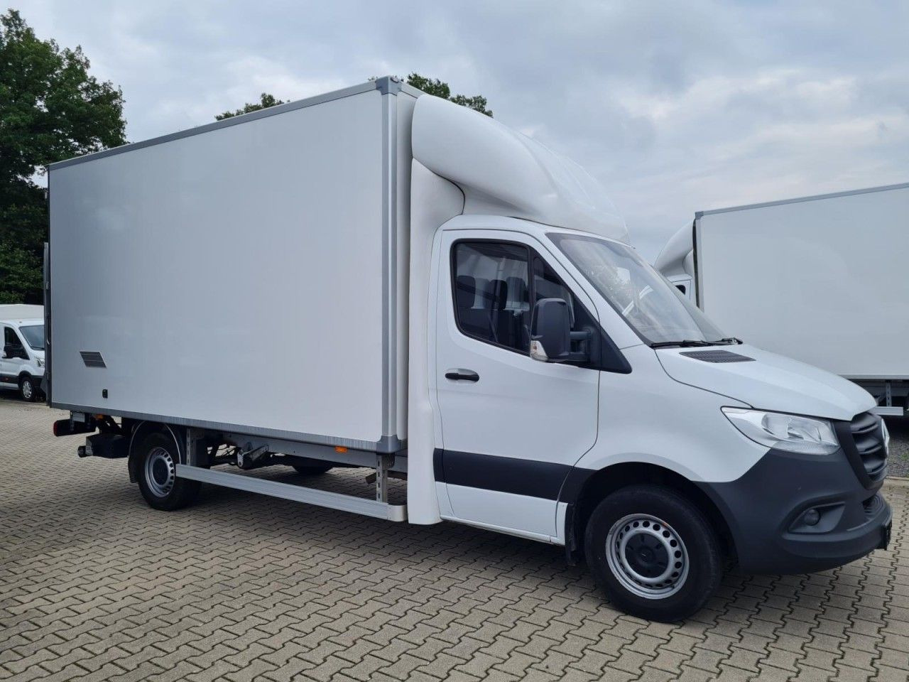 Mercedes-Benz Sprinter 315 CDI Koffer LBW RWD KLIMA TEMPOMAT - شاحنة مغلقة الصندوق: صورة 3 Mercedes-Benz Sprinter 315 CDI Koffer LBW RWD KLIMA TEMPOMAT - شاحنة مغلقة الصندوق: صورة 3
