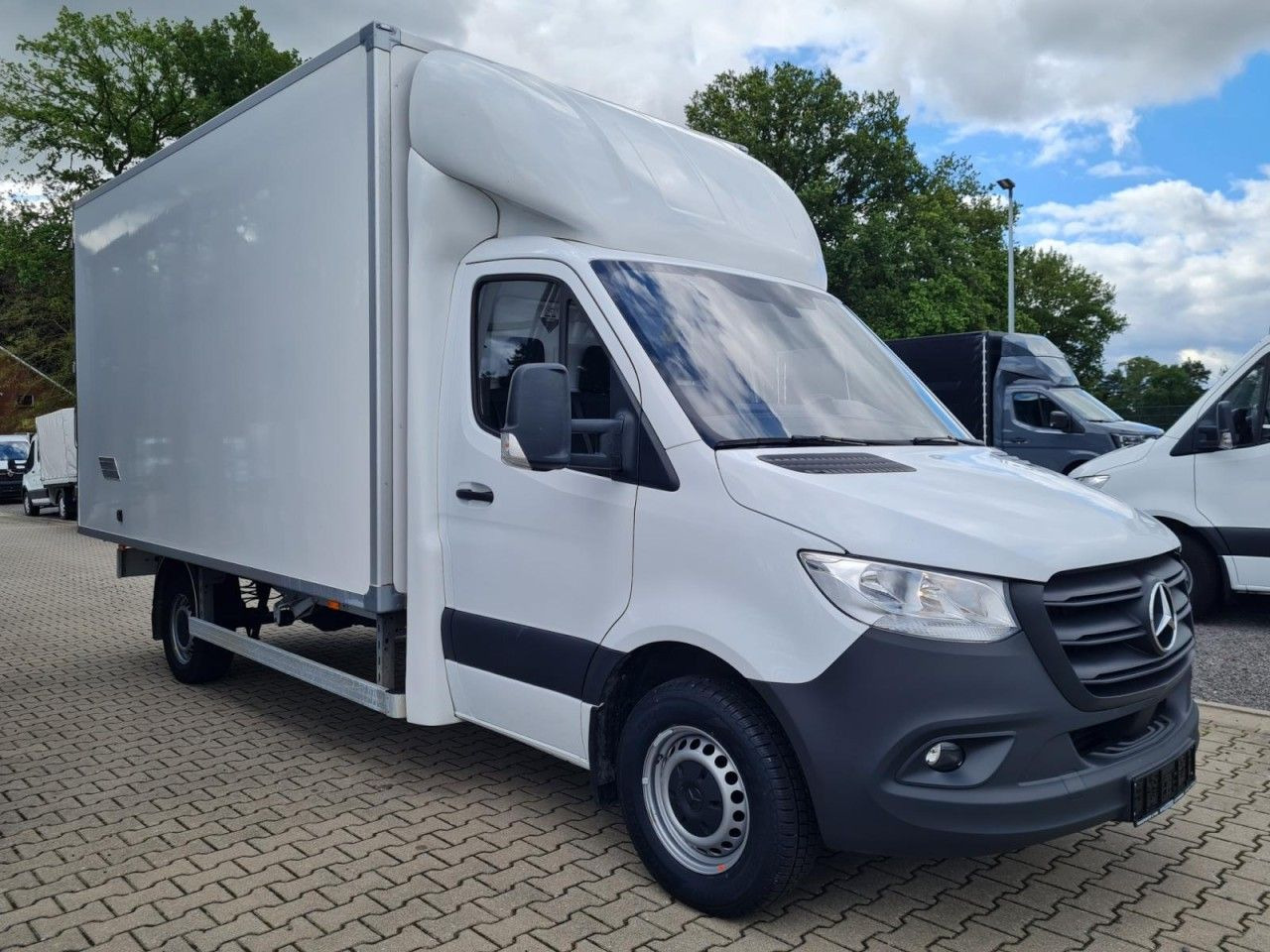 Mercedes-Benz Sprinter 315 CDI Möbel Koffer RWD KLIMA TEMPOMAT - شاحنة مغلقة الصندوق: صورة 3 Mercedes-Benz Sprinter 315 CDI Möbel Koffer RWD KLIMA TEMPOMAT - شاحنة مغلقة الصندوق: صورة 3