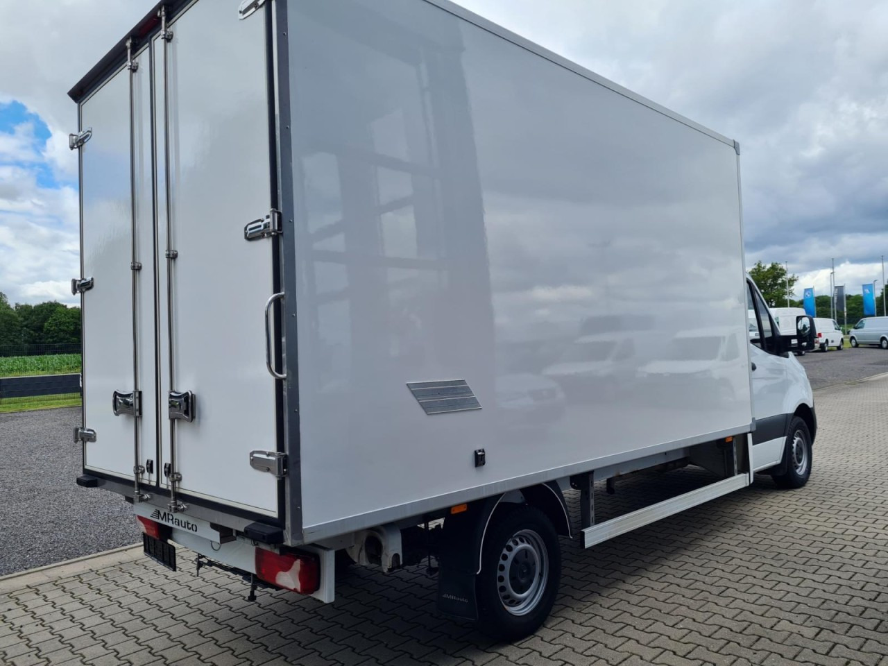 Mercedes-Benz Sprinter 315 CDi Möbel Koffer RWD KLIMA TEMPOMAT - شاحنة مغلقة الصندوق: صورة 4 Mercedes-Benz Sprinter 315 CDi Möbel Koffer RWD KLIMA TEMPOMAT - شاحنة مغلقة الصندوق: صورة 4