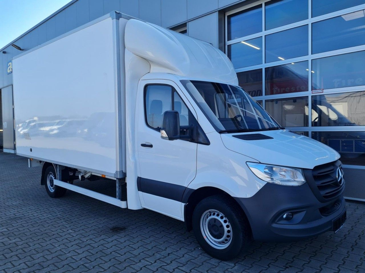 Mercedes-Benz Sprinter 315 CDi RWD Koffer LBW KLIMA TEMPOMAT - شاحنة مغلقة الصندوق: صورة 3 Mercedes-Benz Sprinter 315 CDi RWD Koffer LBW KLIMA TEMPOMAT - شاحنة مغلقة الصندوق: صورة 3