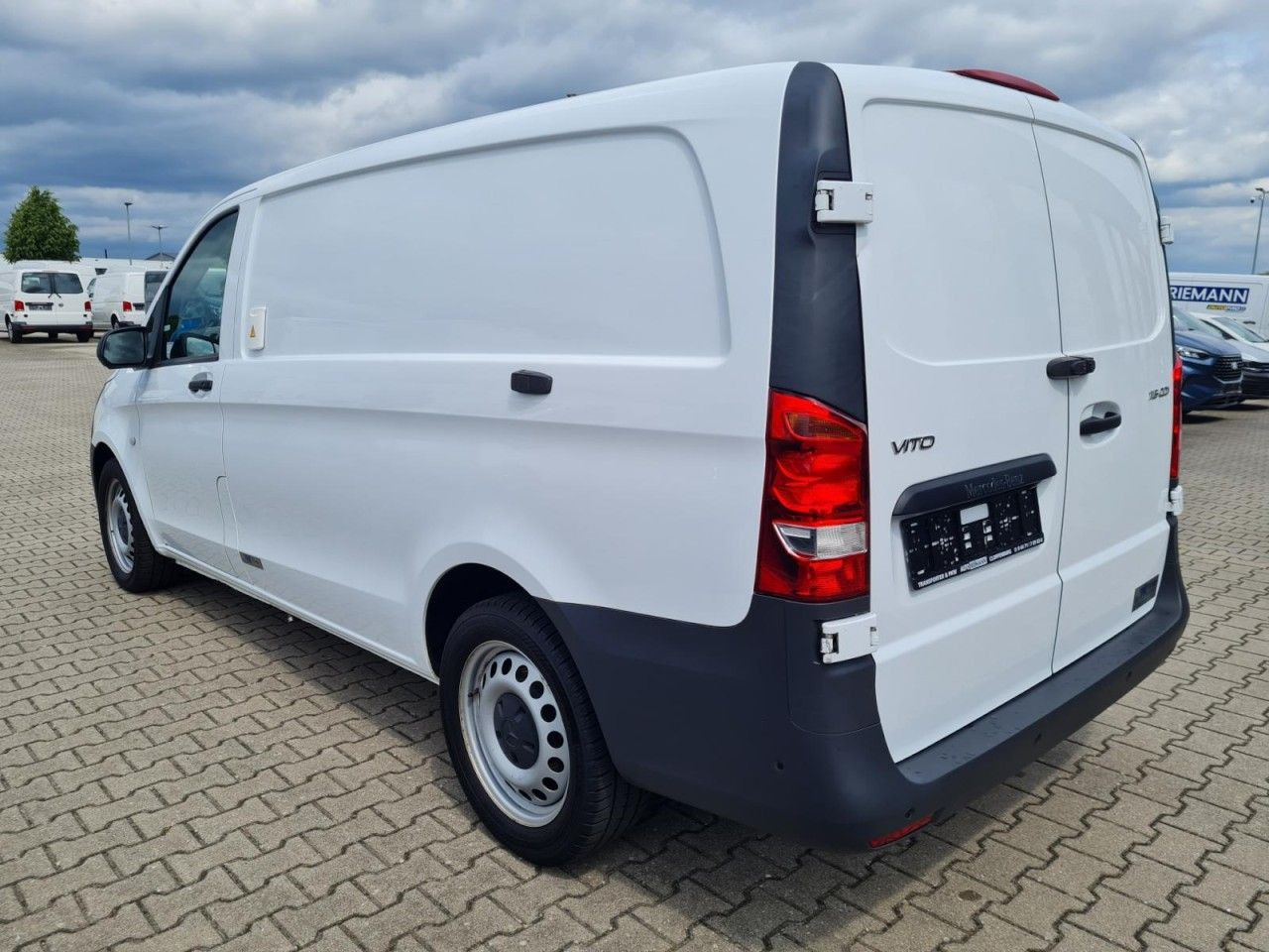 شاحنة مُبرّدة للتوصيل Mercedes-Benz Vito 116 Cdi Kühlkasten Stand + Fahrkühl. lang: صورة 7