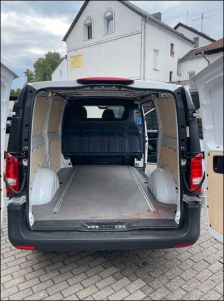 Mercedes-Benz Vito Kasten 116 RWD lang KLIMA KAMERA PDC TEMPOMAT - فان المدمجة: صورة 4 Mercedes-Benz Vito Kasten 116 RWD lang KLIMA KAMERA PDC TEMPOMAT - فان المدمجة: صورة 4
