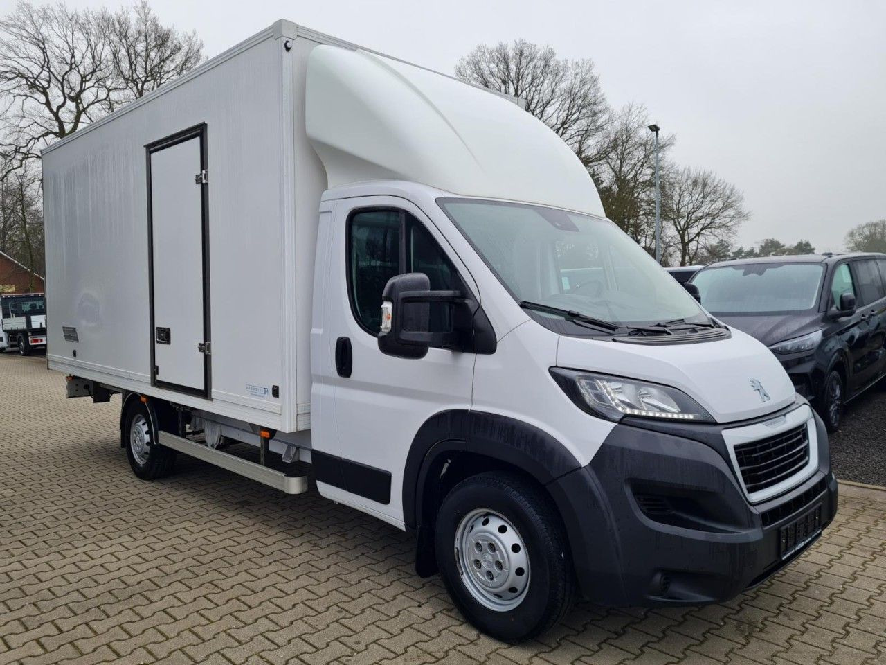 Peugeot Boxer 3.5t Koffer lang L4 ERGO KLIMA KOMFORT TEM - شاحنة مغلقة الصندوق: صورة 3 Peugeot Boxer 3.5t Koffer lang L4 ERGO KLIMA KOMFORT TEM - شاحنة مغلقة الصندوق: صورة 3