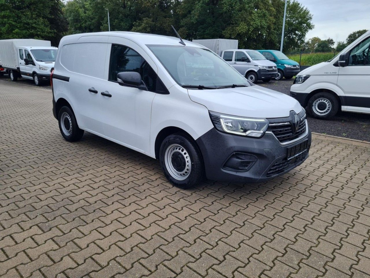 Renault Kangoo Van Kasten L1H1 TCe 1.3i KLIMA PDC TEMPOM - فان المدمجة: صورة 3 Renault Kangoo Van Kasten L1H1 TCe 1.3i KLIMA PDC TEMPOM - فان المدمجة: صورة 3