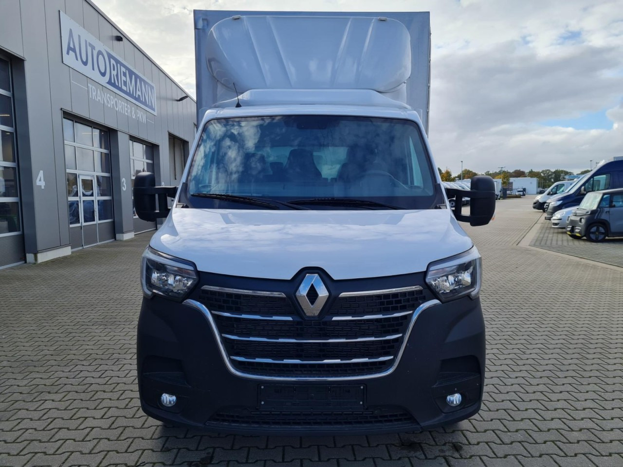 Renault Master 3,5t Pritsche Schiebe Plane ERGO KLIMA TEMPO - شاحنة ستارة جانبية: صورة 2 Renault Master 3,5t Pritsche Schiebe Plane ERGO KLIMA TEMPO - شاحنة ستارة جانبية: صورة 2