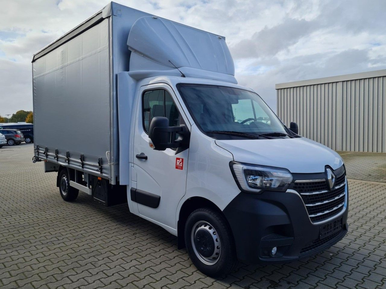 Renault Master 3,5t Pritsche Schiebe Plane ERGO KLIMA TE - شاحنة ستارة جانبية: صورة 5 Renault Master 3,5t Pritsche Schiebe Plane ERGO KLIMA TE - شاحنة ستارة جانبية: صورة 5