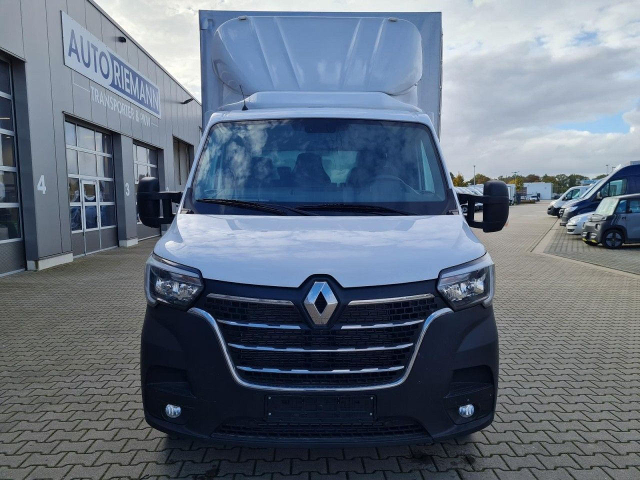 Renault Master 3,5t Pritsche Schiebe Plane ERGO TEMPOMAT - شاحنة ستارة جانبية: صورة 2 Renault Master 3,5t Pritsche Schiebe Plane ERGO TEMPOMAT - شاحنة ستارة جانبية: صورة 2
