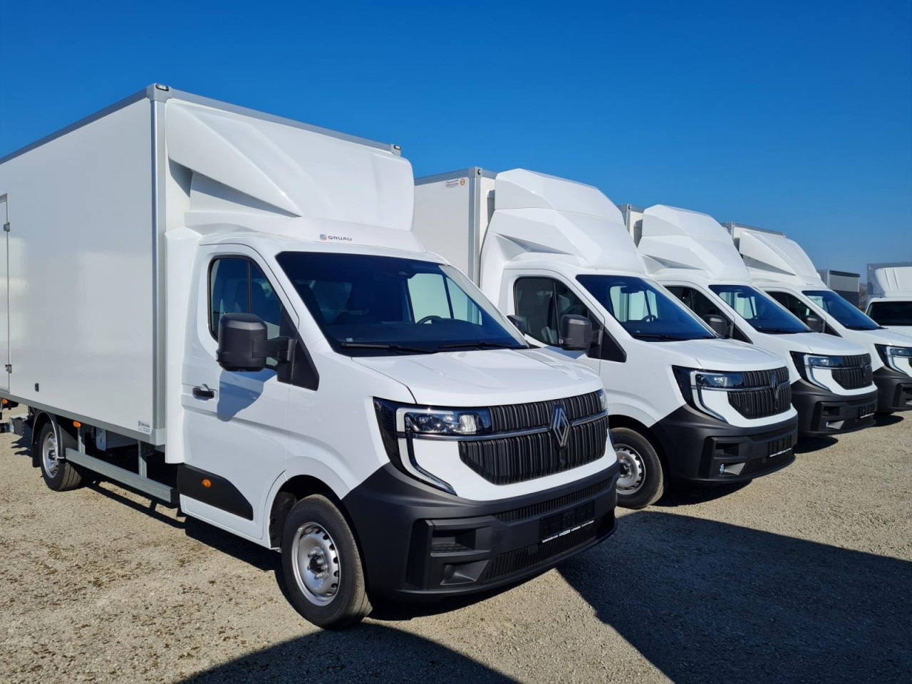 Renault Master 35 New Möbel Koffer KLIMA KAMERA TEMPOMAT - شاحنة مغلقة الصندوق: صورة 2 Renault Master 35 New Möbel Koffer KLIMA KAMERA TEMPOMAT - شاحنة مغلقة الصندوق: صورة 2