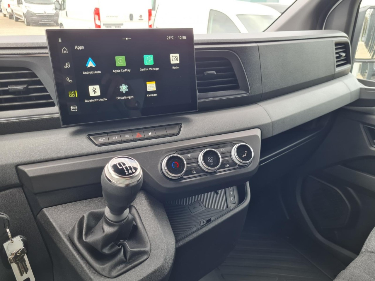 شاحنة مغلقة الصندوق Renault Master 35 New Möbel Koffer LBW KLIMA TEMPOMAT: صورة 11 شاحنة مغلقة الصندوق Renault Master 35 New Möbel Koffer LBW KLIMA TEMPOMAT: صورة 11