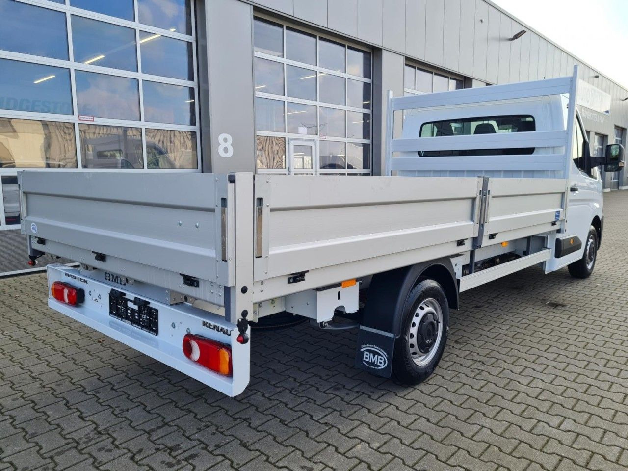 Renault Master New 35 Pritsche lang KLIMA KOMFORT TEMPOM - شاحنة مفتوحة: صورة 4 Renault Master New 35 Pritsche lang KLIMA KOMFORT TEMPOM - شاحنة مفتوحة: صورة 4
