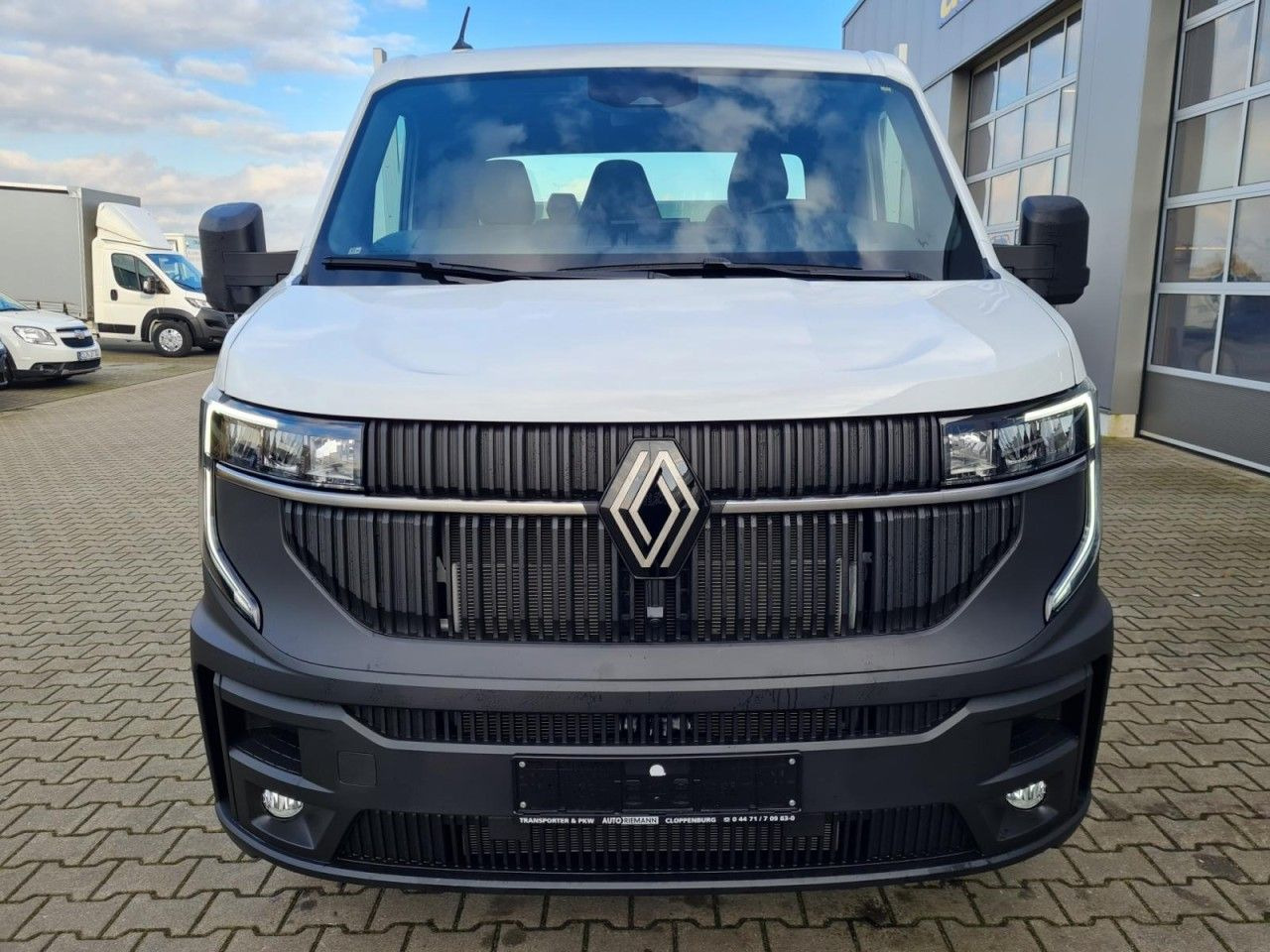 Renault Master New 35 Pritsche lang KLIMA KOMFORT TEMPOM - شاحنة مفتوحة: صورة 2 Renault Master New 35 Pritsche lang KLIMA KOMFORT TEMPOM - شاحنة مفتوحة: صورة 2