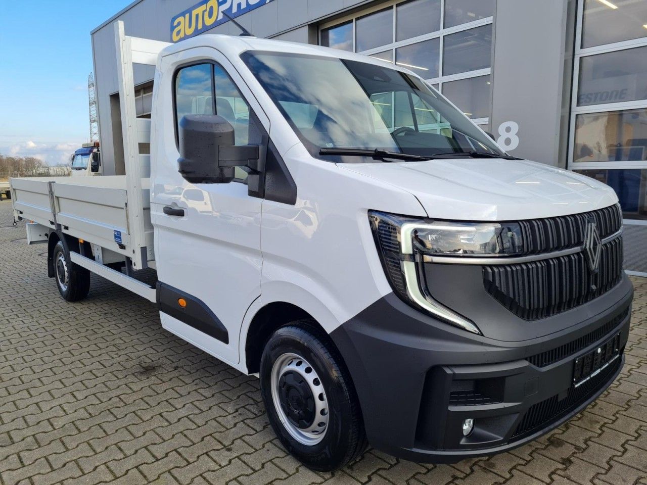 Renault Master New 35 Pritsche lang KLIMA KOMFORT TEMPOM - شاحنة مفتوحة: صورة 3 Renault Master New 35 Pritsche lang KLIMA KOMFORT TEMPOM - شاحنة مفتوحة: صورة 3
