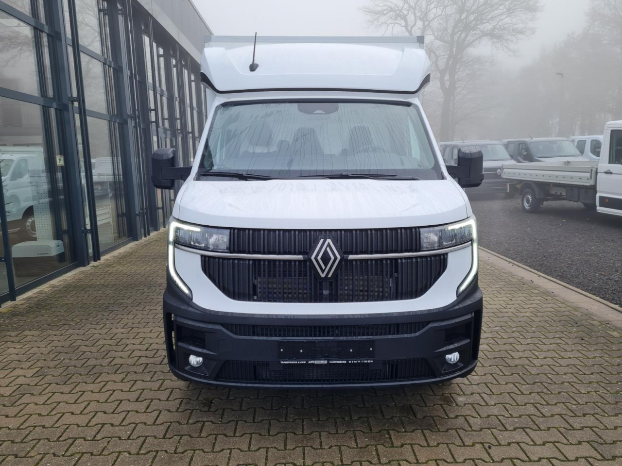 Renault Master New 35 Tiefrahmen Koffer KAMERA LUFTFEDERUNG - شاحنة مغلقة الصندوق: صورة 2 Renault Master New 35 Tiefrahmen Koffer KAMERA LUFTFEDERUNG - شاحنة مغلقة الصندوق: صورة 2