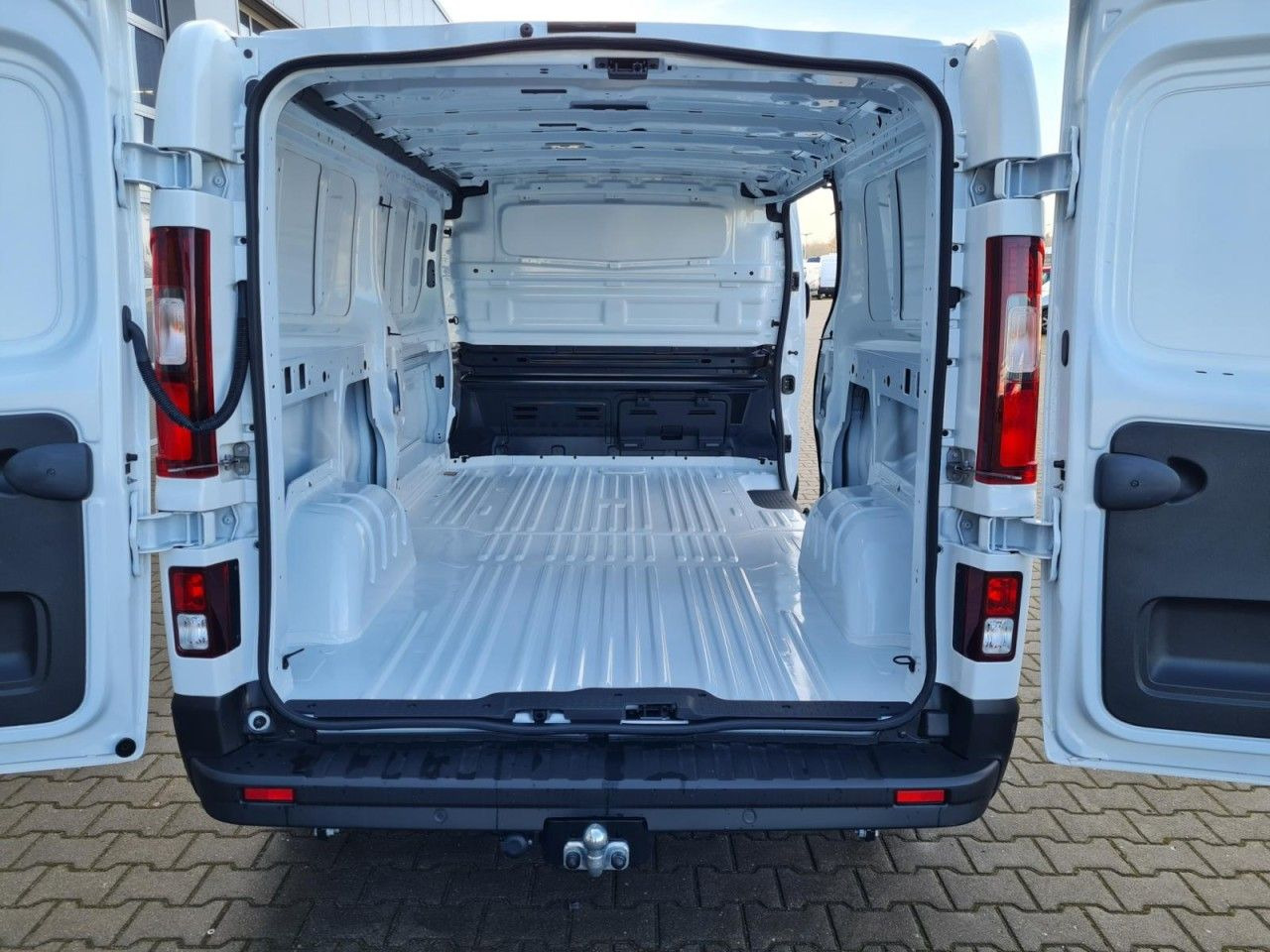 فان المدمجة Renault Trafic Kasten L2 Advance AHK KLIMA LED PDC TEMPO: صورة 13