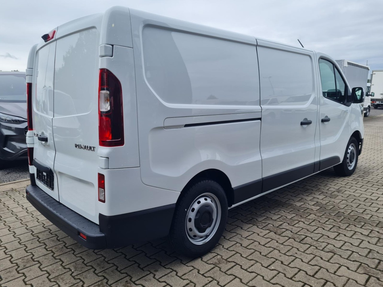 Renault Trafic Kühlkasten L2 KLIMA LED NAVI/APP PDC TEMPOMAT - شاحنة مُبرّدة للتوصيل: صورة 4 Renault Trafic Kühlkasten L2 KLIMA LED NAVI/APP PDC TEMPOMAT - شاحنة مُبرّدة للتوصيل: صورة 4