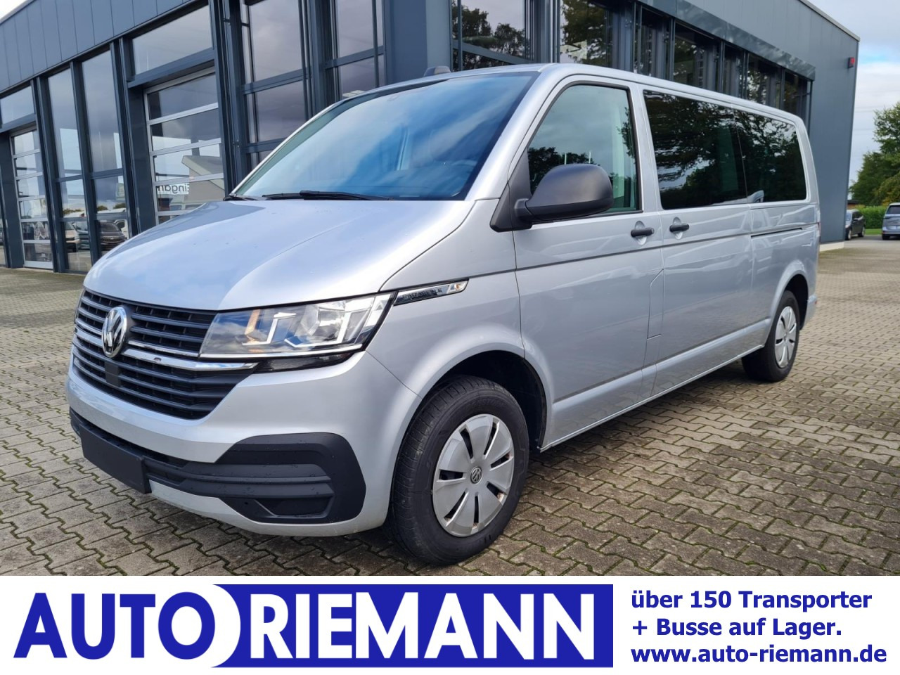 VW Volkswagen T6.1 Caravelle TDI lang 9 Sitzer 2 Schiebetüren Trendl. - حافلة صغيرة, ميكروباص: صورة 1 VW Volkswagen T6.1 Caravelle TDI lang 9 Sitzer 2 Schiebetüren Trendl. - حافلة صغيرة, ميكروباص: صورة 1