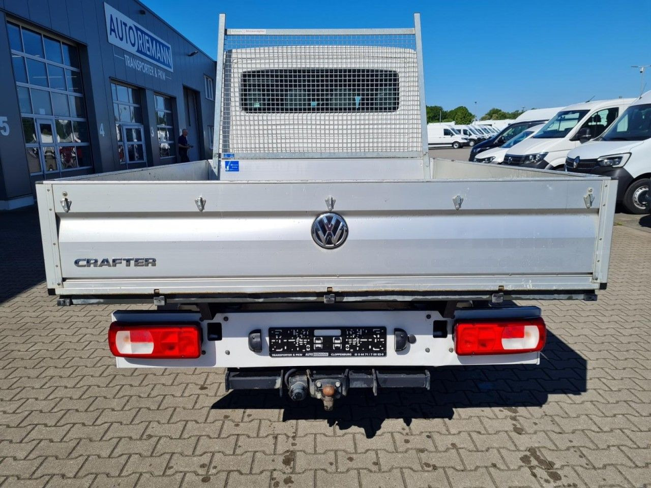 Volkswagen Crafter 35 Doka MR 7-Sitze AHK KLIMA KOMFORT - شاحنة مفتوحة: صورة 5 Volkswagen Crafter 35 Doka MR 7-Sitze AHK KLIMA KOMFORT - شاحنة مفتوحة: صورة 5