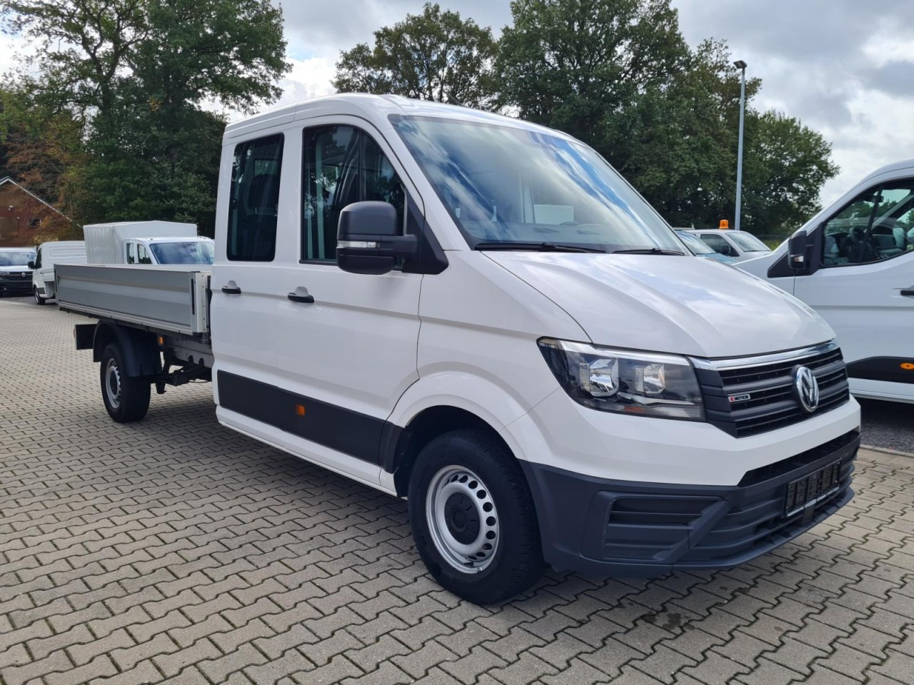 Volkswagen Crafter 35 Doka TDI Pritsche L4 4Motion - شاحنة مفتوحة, الشاحنات الصغيرة كابينة مزدوجة: صورة 3 Volkswagen Crafter 35 Doka TDI Pritsche L4 4Motion - شاحنة مفتوحة, الشاحنات الصغيرة كابينة مزدوجة: صورة 3