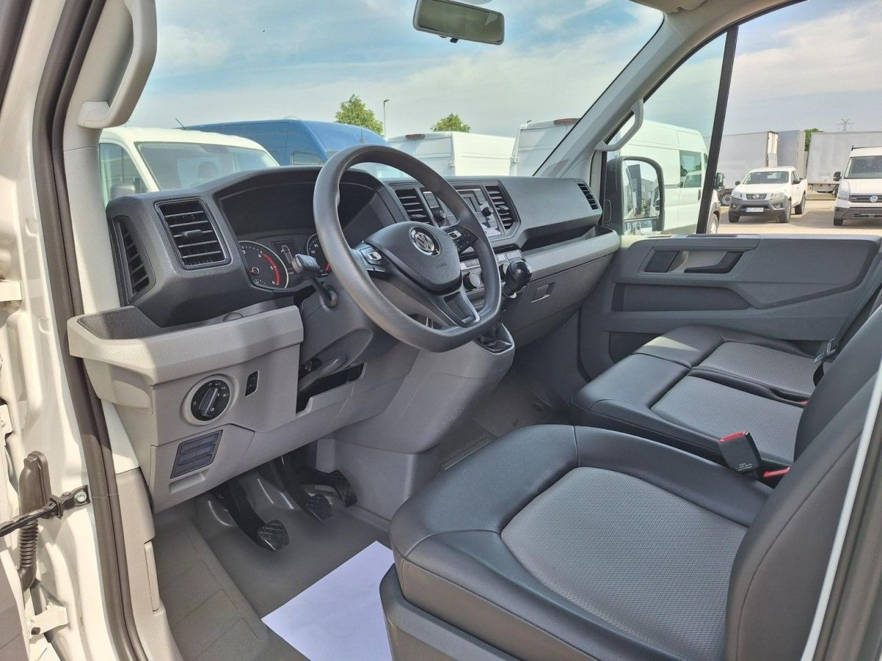 Volkswagen Crafter 35 Kasten Plus Doka mixto TDI L2H2 AHK - فان, الشاحنات الصغيرة كابينة مزدوجة: صورة 5 Volkswagen Crafter 35 Kasten Plus Doka mixto TDI L2H2 AHK - فان, الشاحنات الصغيرة كابينة مزدوجة: صورة 5