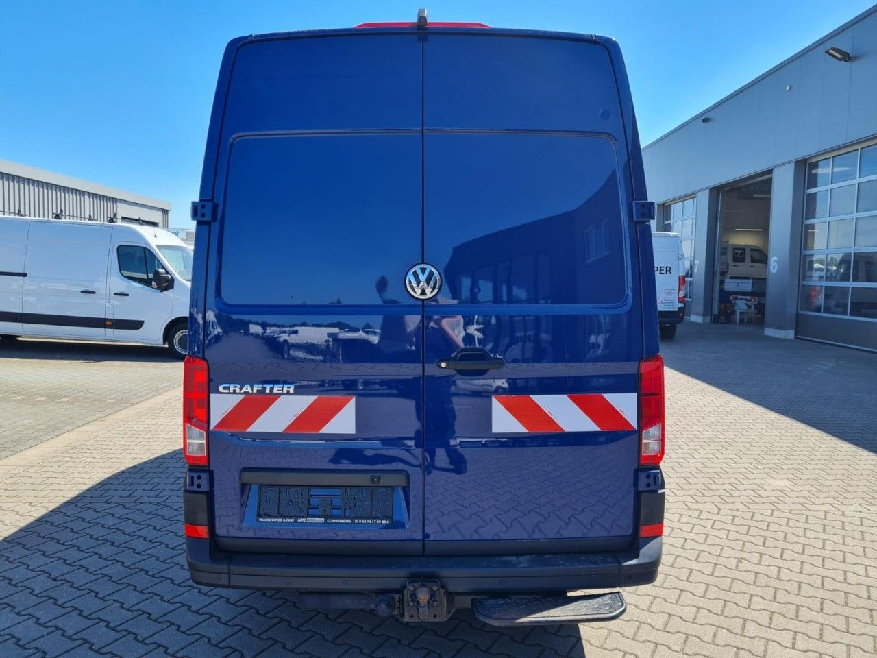 فان Volkswagen Crafter 35 Kasten TDI MR L3H3 RWD AHK: صورة 6