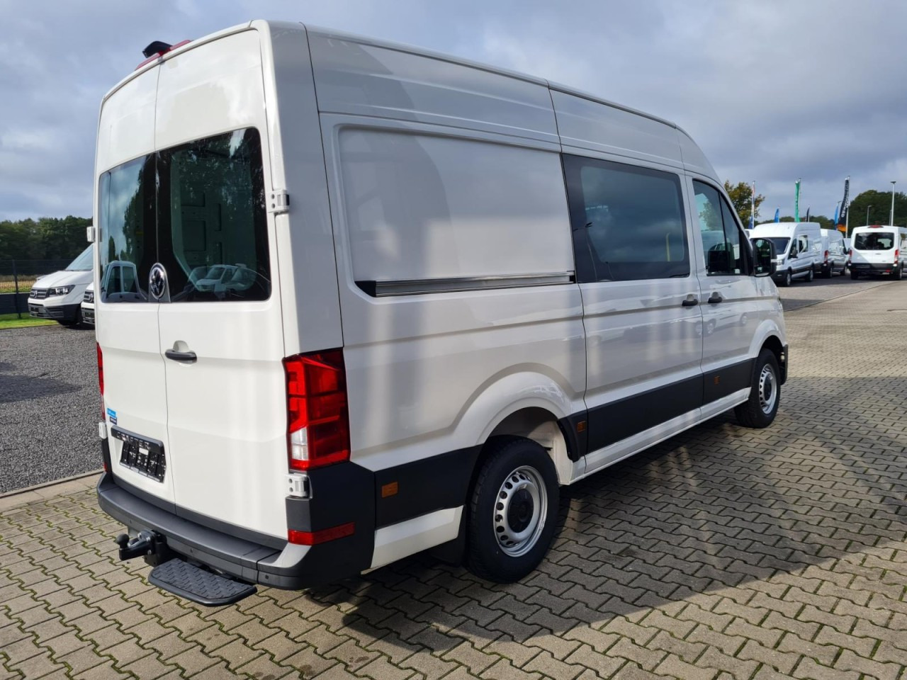 Volkswagen Crafter 35 Kasten TDI MR L3H3 Standheiz AHK KAMERA - فان: صورة 4 Volkswagen Crafter 35 Kasten TDI MR L3H3 Standheiz AHK KAMERA - فان: صورة 4