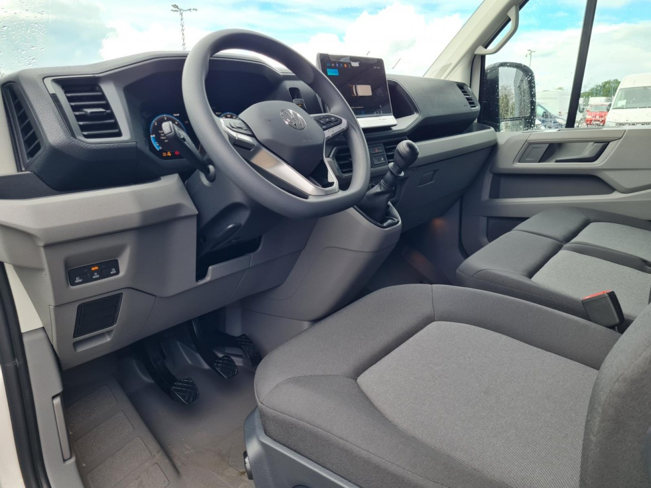 فان Volkswagen Crafter 35 Kasten TDI MR PDC WERKSTATTEINRICHTUNG: صورة 9 فان Volkswagen Crafter 35 Kasten TDI MR PDC WERKSTATTEINRICHTUNG: صورة 9