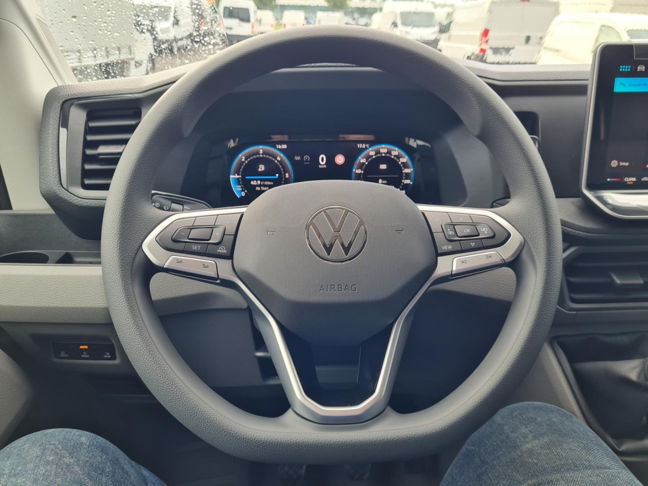 فان Volkswagen Crafter 35 Kasten TDI MR PDC WERKSTATTEINRICHTUNG: صورة 10 فان Volkswagen Crafter 35 Kasten TDI MR PDC WERKSTATTEINRICHTUNG: صورة 10