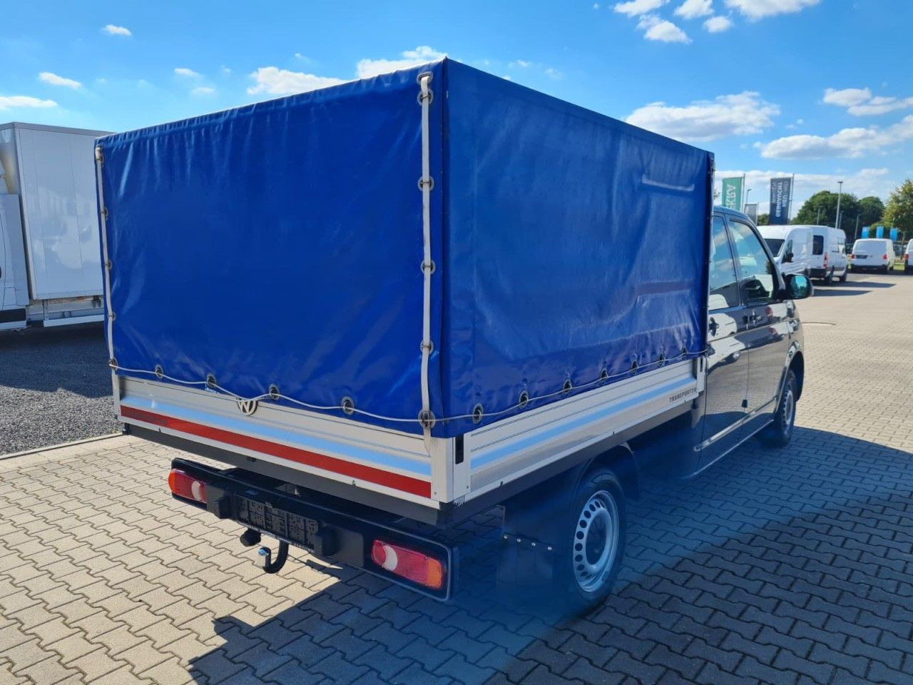 Volkswagen T6.1 Doka Pritsche Plane 6-Sitze AHK KLIMA - شاحنة ستارة جانبية, الشاحنات الصغيرة كابينة مزدوجة: صورة 4 Volkswagen T6.1 Doka Pritsche Plane 6-Sitze AHK KLIMA - شاحنة ستارة جانبية, الشاحنات الصغيرة كابينة مزدوجة: صورة 4