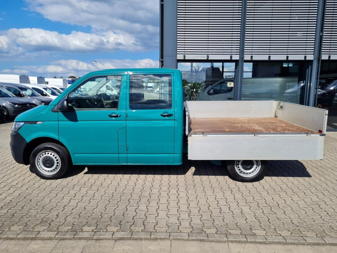 Volkswagen T6.1 Pritsche Doka 6-Sitze TDI AHK Volkswagen T6.1 Pritsche Doka 6-Sitze TDI AHK: صورة 9