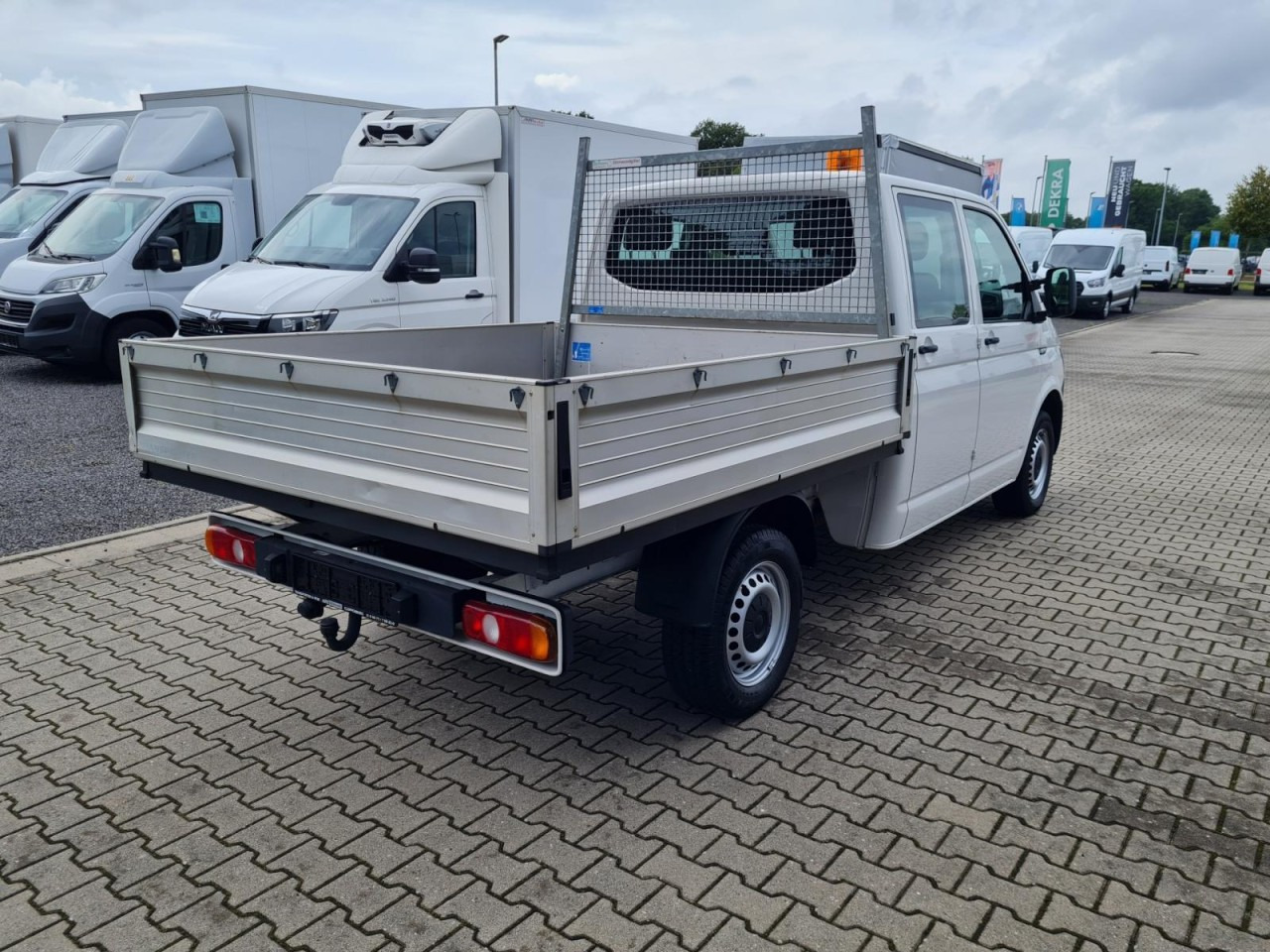 Volkswagen T6 Doka TDI LR AHK Leiterträger Klima STANDHEIZ - شاحنة مفتوحة: صورة 5 Volkswagen T6 Doka TDI LR AHK Leiterträger Klima STANDHEIZ - شاحنة مفتوحة: صورة 5